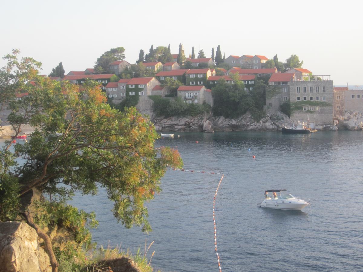 Apartments Danilo Kazanegra Ilha Sveti Stefan Exterior foto